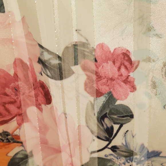 INC International Concepts cold shoulder blouse - Picture 8 of 10